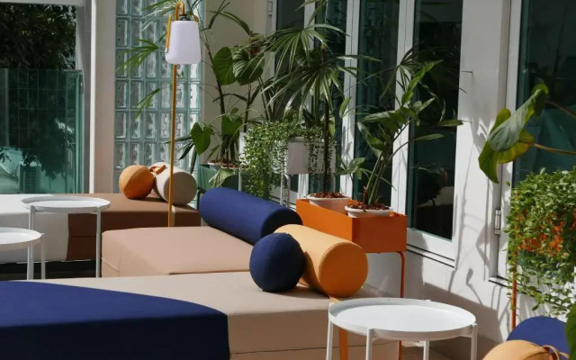 Le Tada Parkview Hotel