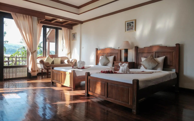 Kooncharaburi Resort