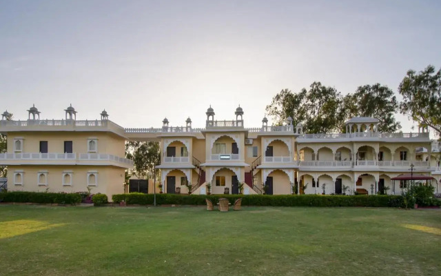 OYO 83174 Rani Bagh Resort