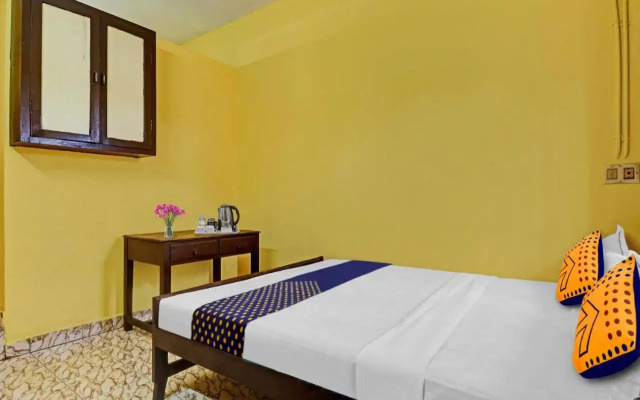Spot On 807991 Perumbavoor Tourist Home