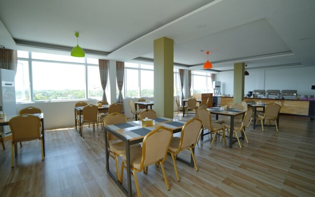 Present Hotel