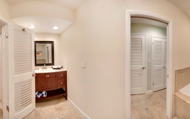 Coconut Palm Inn