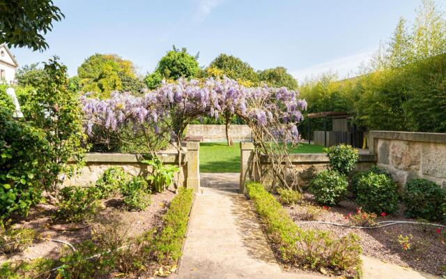 Marques Garden House by Olivia