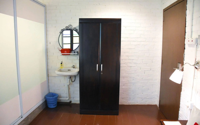 ZEN Rooms Lebuh Campbell