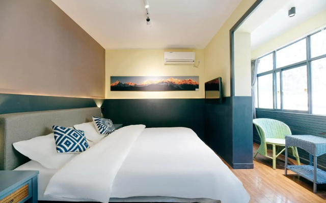 Upland International Youth Hostel