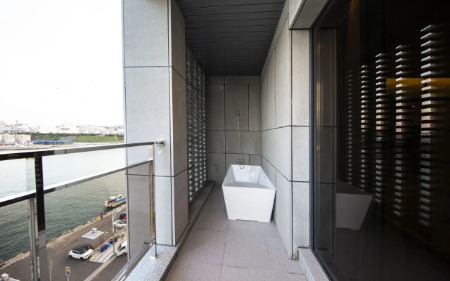 Brown Dot Hotel - Jangsaengpo