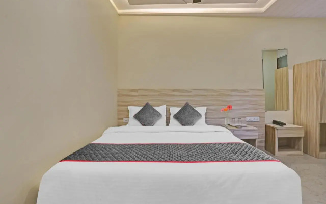 Collection O 80650 Hotel Kiwi International