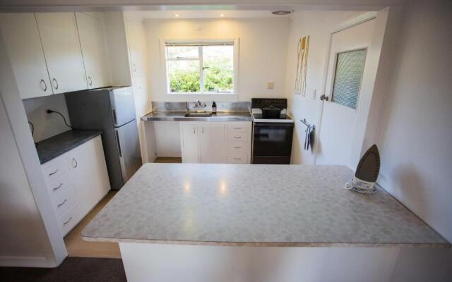 1 - Delightfully fresh, private home close to town