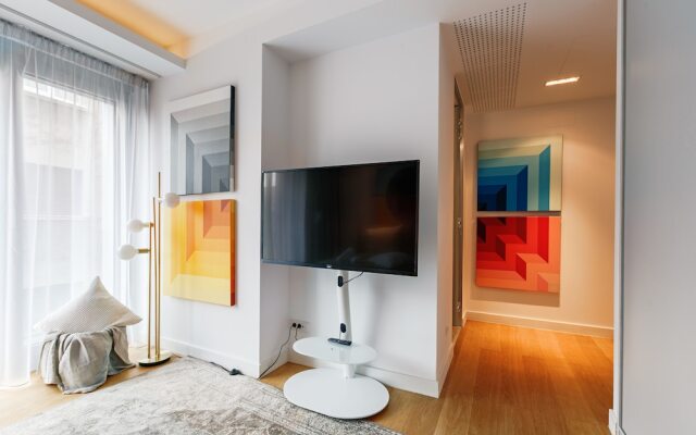 Vernescu Luxury Residence