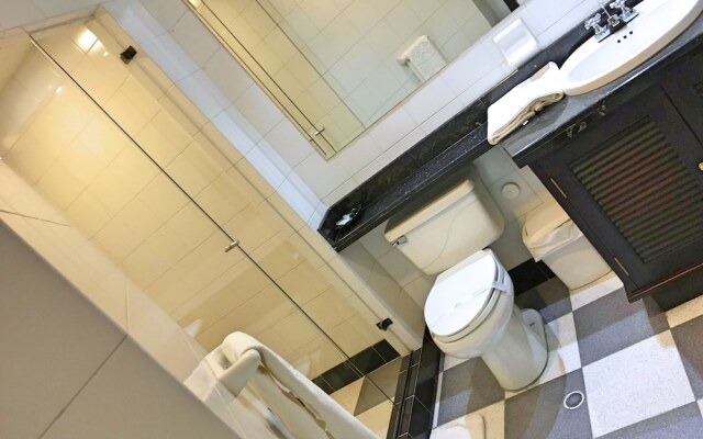 Cora 96 Street Suites & Apartments