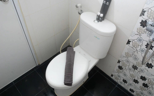 Luxurious 2BR at Bassura City Apartment