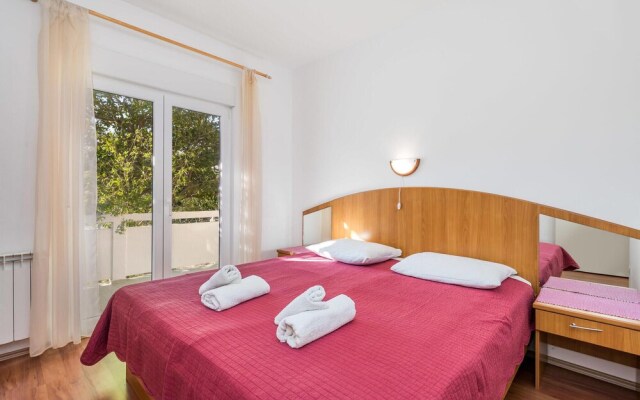 Beautiful Home in Kampor With Wifi and 2 Bedrooms