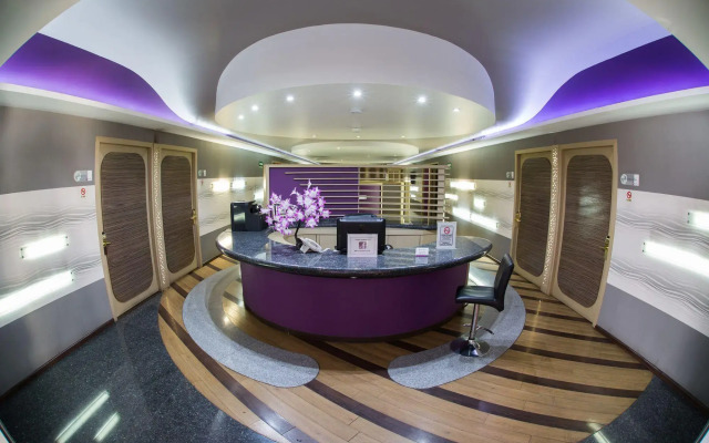 Grand Prix-WeEnjoyHotels-Aeropuerto