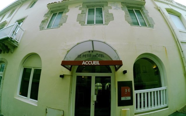 Le Petit Hôtel