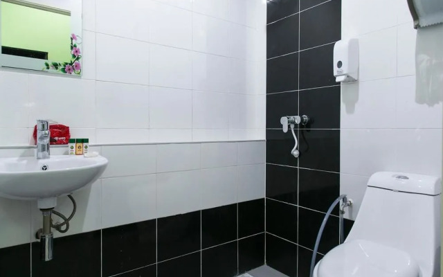 OYO Rooms Pinji Chinese Methodist Church