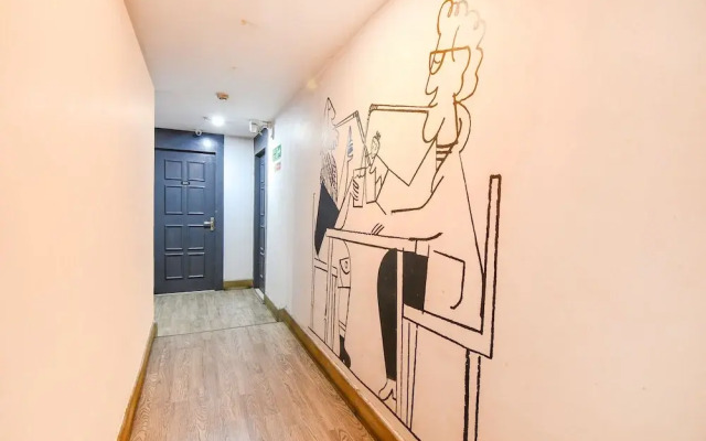 OYO Townhouse 152 Sarat Colony