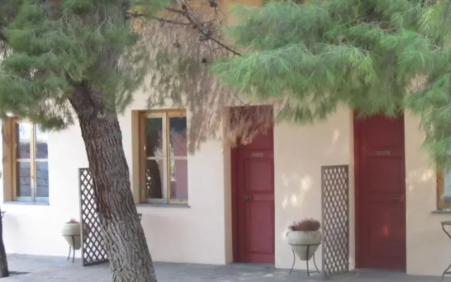 Arsinoi Guesthouse