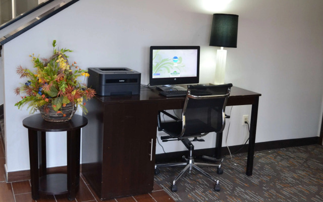 Wingate by Wyndham Bel Air I-95 Exit 77A / APG Area