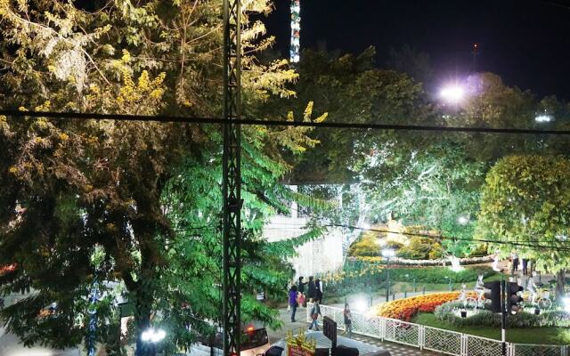 De Paris Self Service Apartment