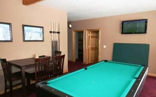 Blue Jay Boreas Pass Private Home