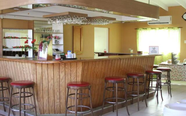 Coconut Inn