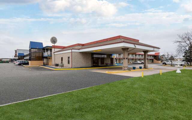 Days Inn by Wyndham Perrysburg/Toledo