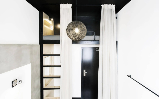 Sputnik hostel & personal space