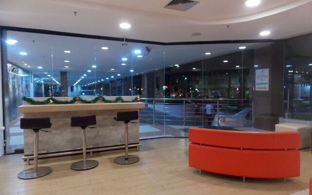 Ibis Santos Gonzaga Praia