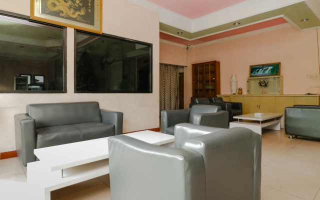 RedDoorz @ Jembatan Megawati – Lobby – Manado