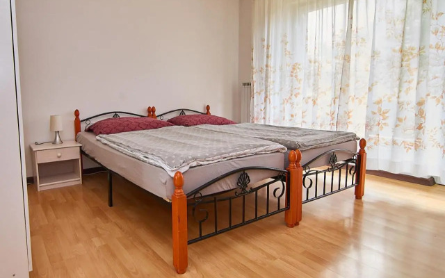 Emona Apartments