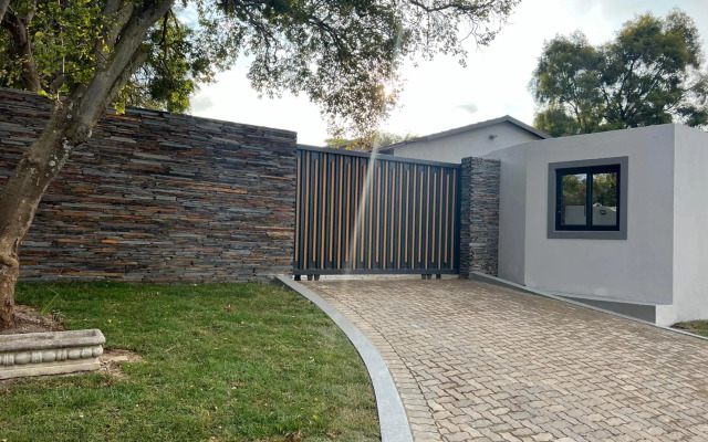 Rivonia Guest House