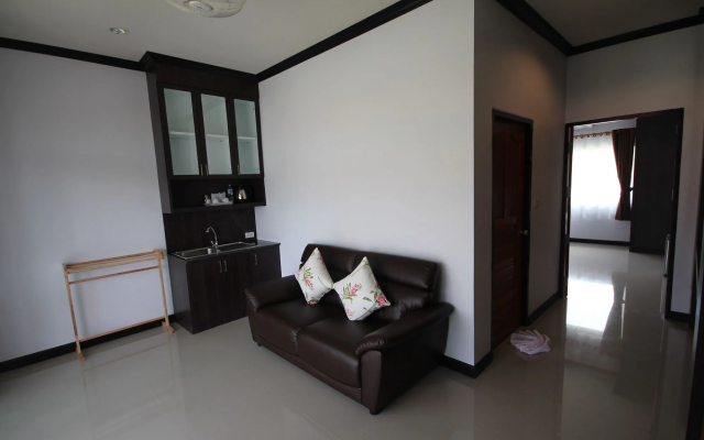 Lanta Lapaya Resort