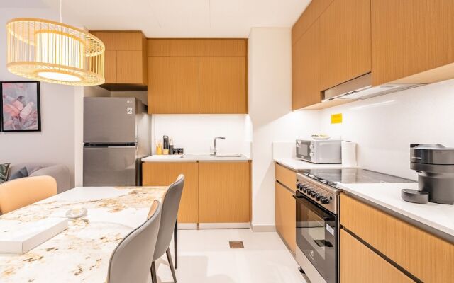 Creek Beachfront Heaven 1BR Luxe Harbor