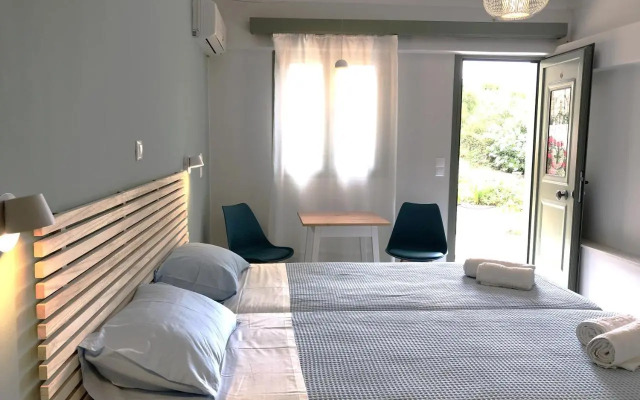 Despina Studios and Apartments