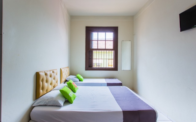 Hotel Columbia