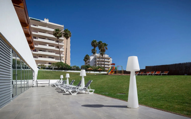 Interpass VAU Hotel & Apartaments