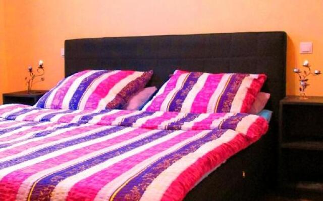 Citadel Park Apartment