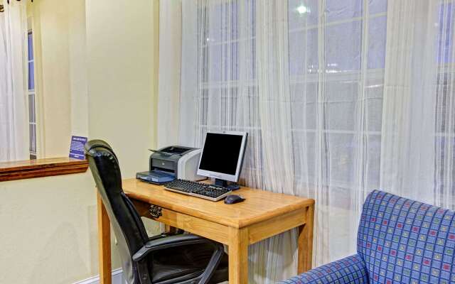 Microtel Inn & Suites by Wyndham Statesville