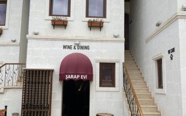 VVWV Boutique Wine Hotel