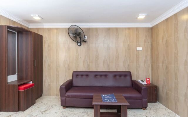 OYO 13006 Arumbakkam Inn