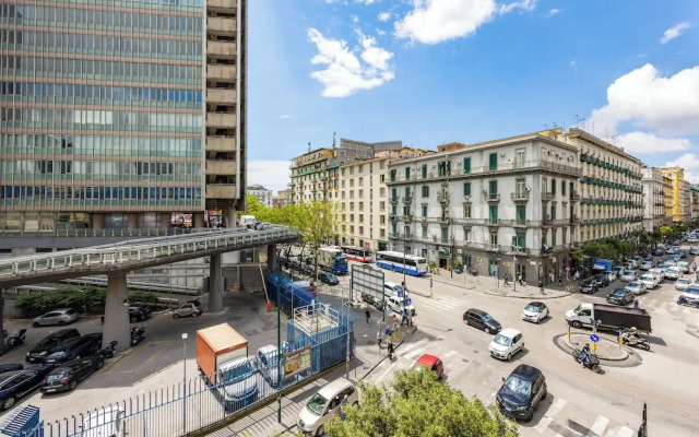 Urban Base Garibaldi by Napoliapartments