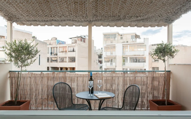 toStay Athens