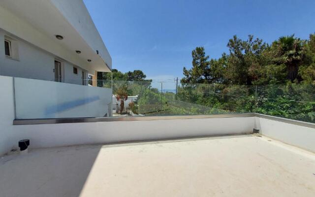Courtyard Studios