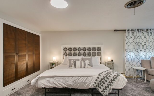 Eagle Rock Base Camp