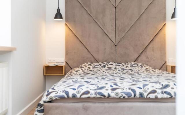 MARIUS 11 APARTMENT, By Cohost