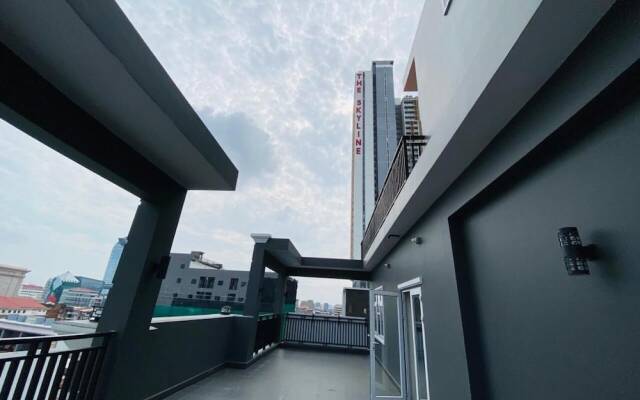 ICON Hotel