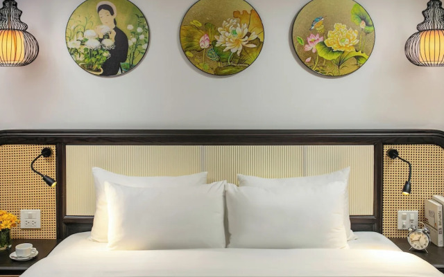 Media Central Hotel & Spa
