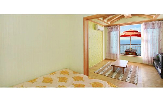 Namhae Skylight View Pension