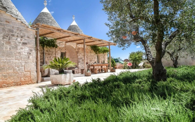 Gorgeous Trulli Alma Viva With Pool 12 Sleeps