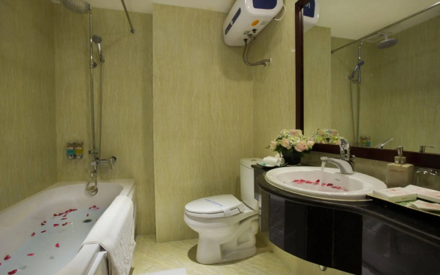 Golden Lotus Legend Hotel